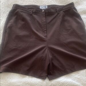 Vintage Women’s Chocolate Brown Golf Bermuda Shorts (90s–Early 2000s)